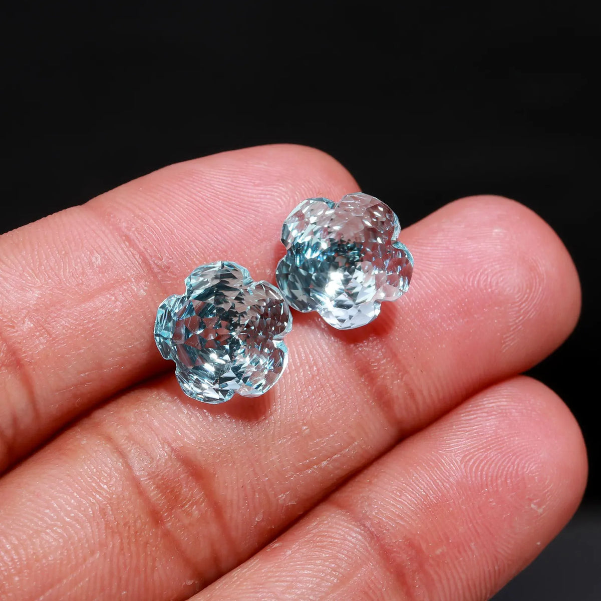 Natural Sky blue topaz Flower Fancy Cut 10 MM